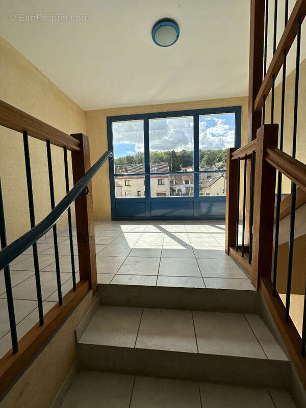 Appartement à COULOMMIERS