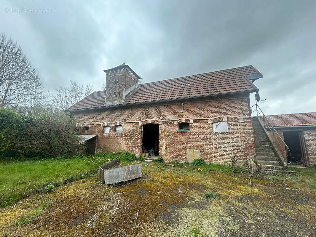 Maison à SAINT-LEGER