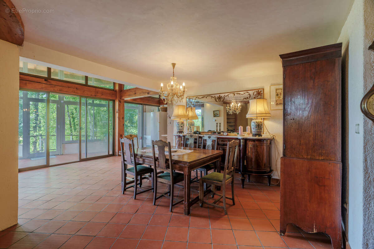 Propriété d'exception sur 35ha avec lac privé et vue panoramique - photo 10