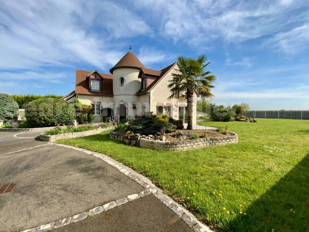 IMG_5067 - Maison à SAINT-HILAIRE-SAINT-MESMIN