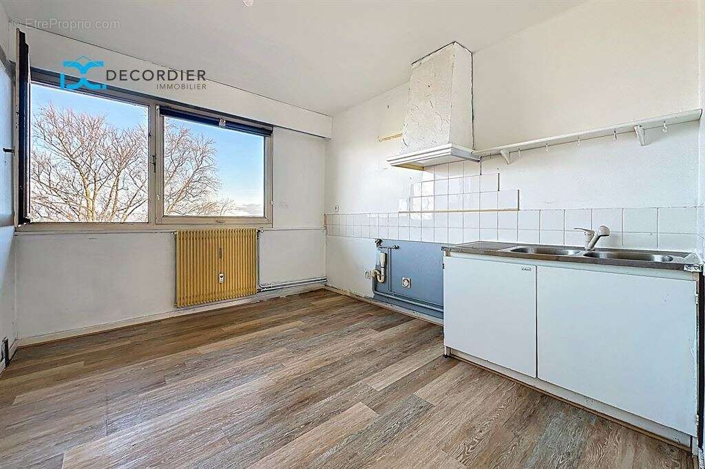 Appartement à EVIAN-LES-BAINS