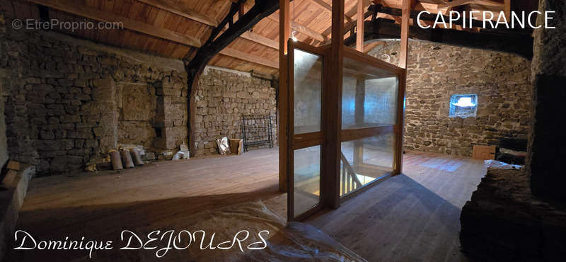 Maison à SAINT-PIERREVILLE