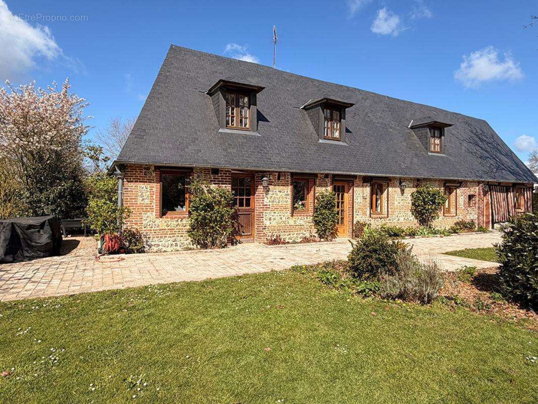 Maison à YVETOT
