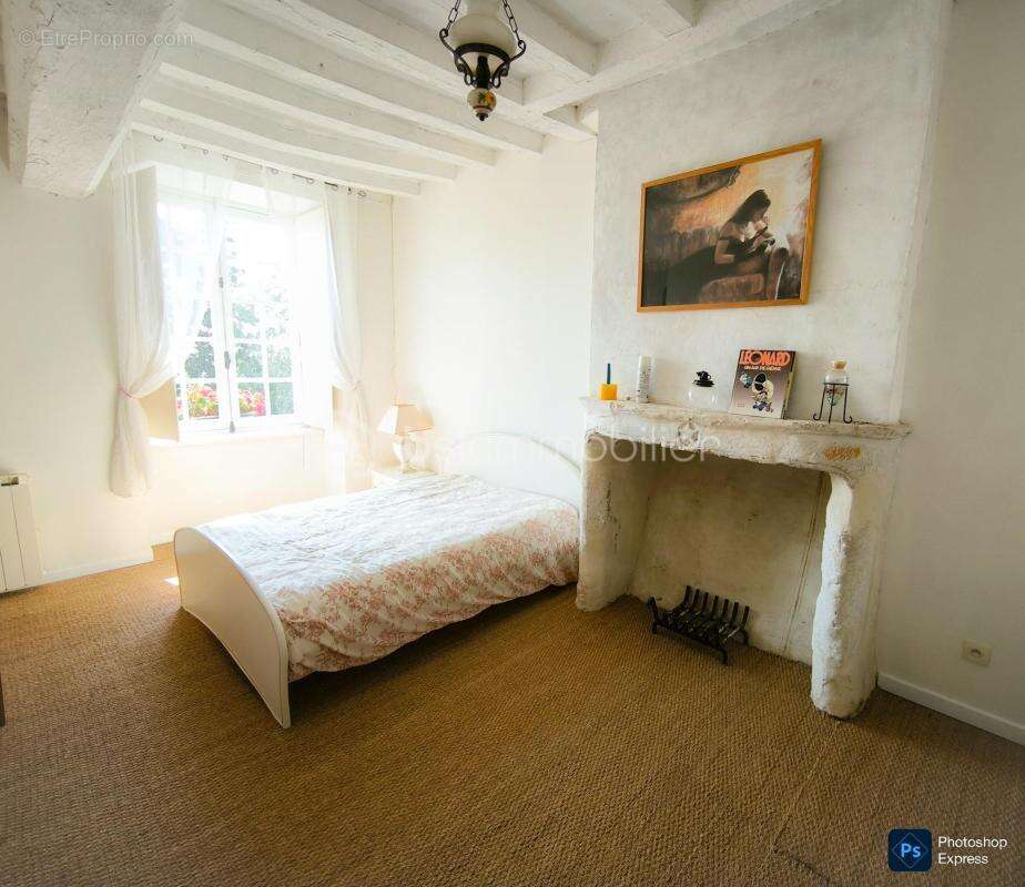 Maison à VAIGES