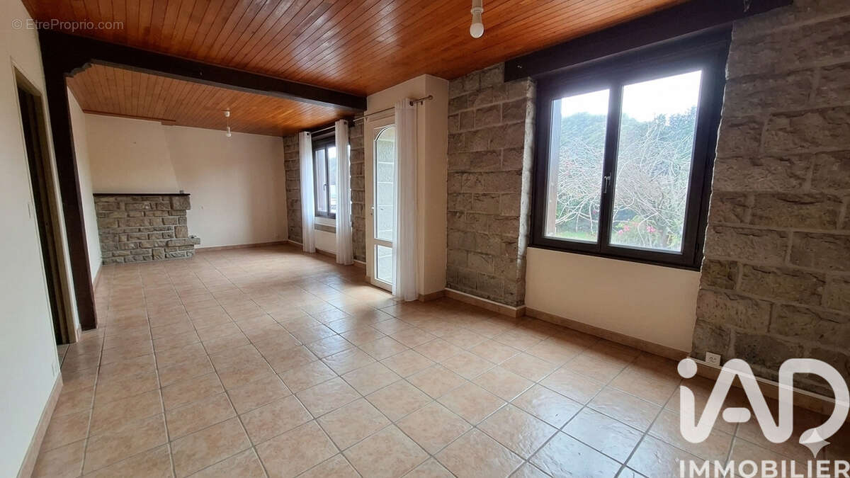 Maison 112 m² à Pleumeur-Bodou  - photo 4