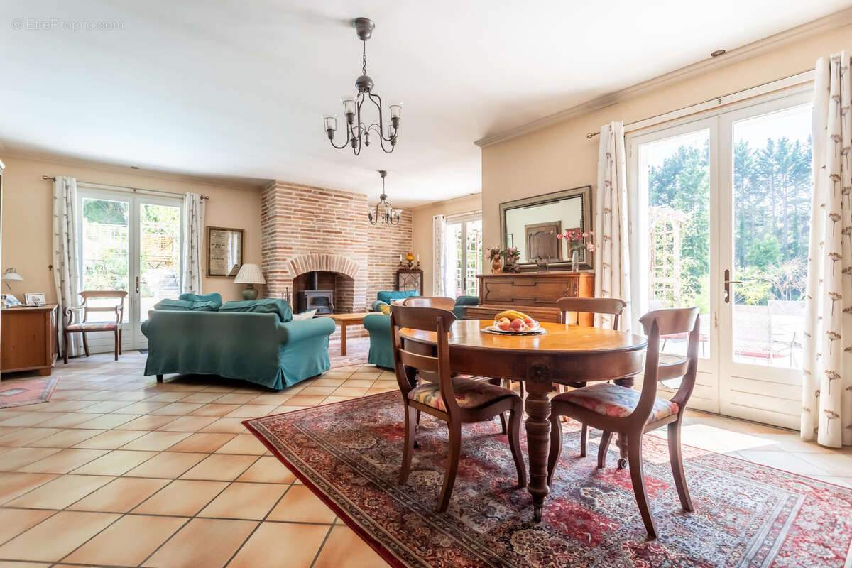 Maison de campagne, garage, piscine, terrain. - photo 6