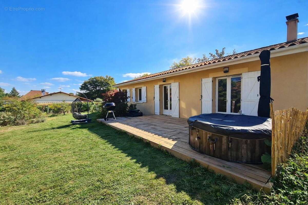 Photo 3 - Maison à SAINT-ASTIER