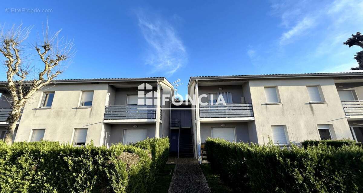 Appartement à PINEUILH