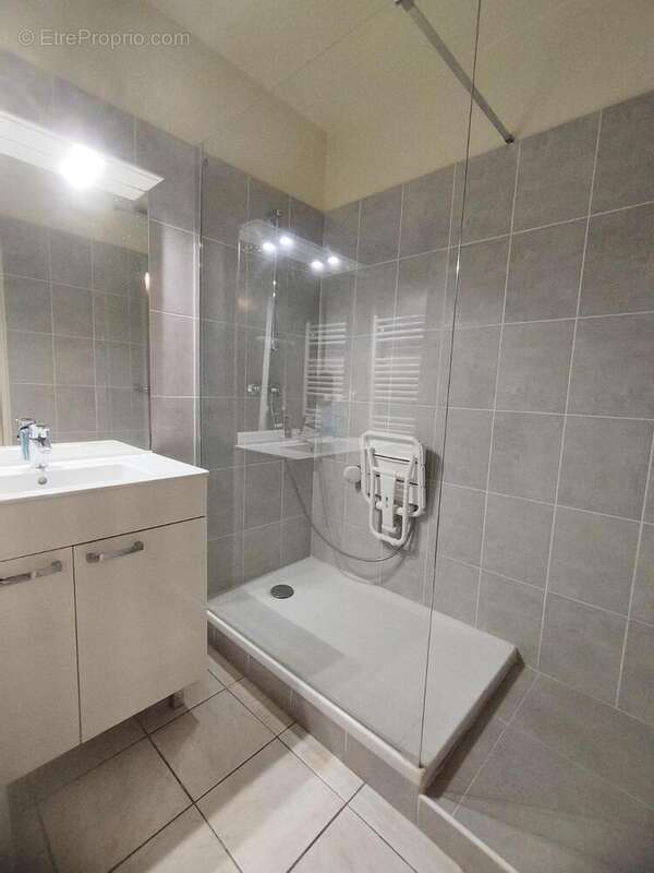   - Appartement à NICE