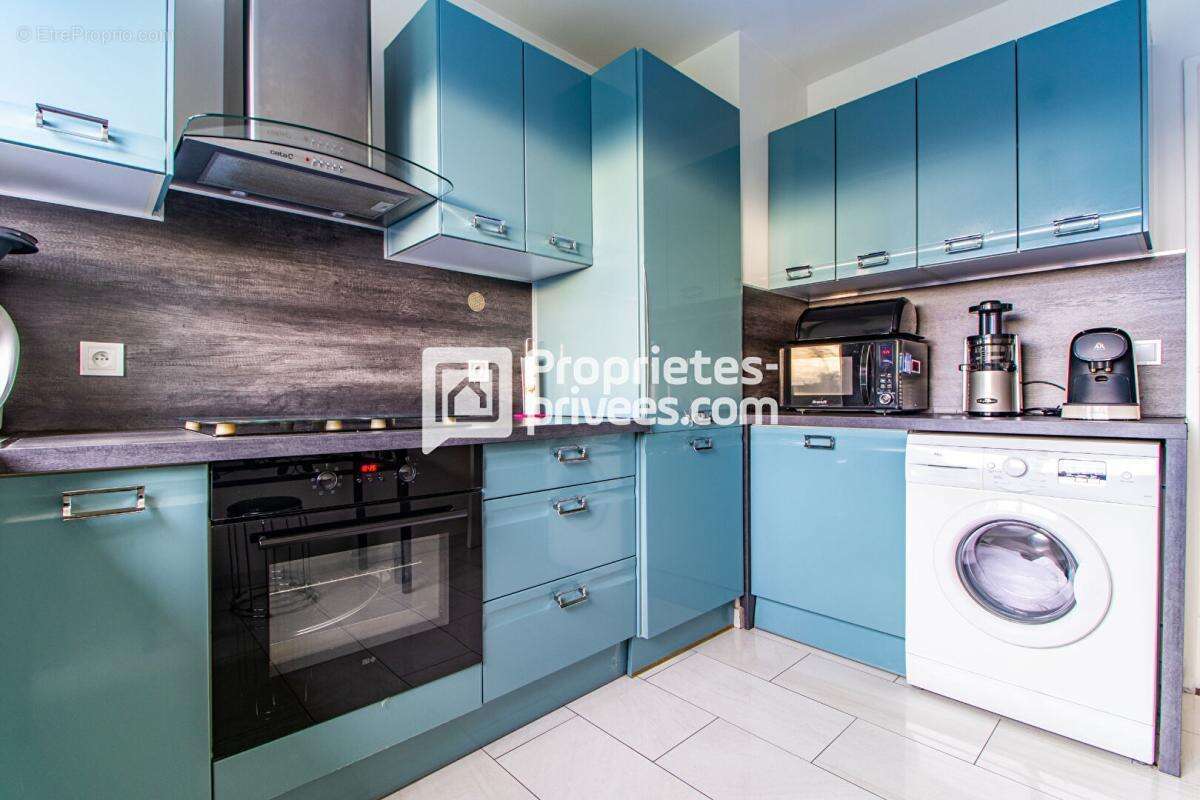 Appartement à LE BOURGET