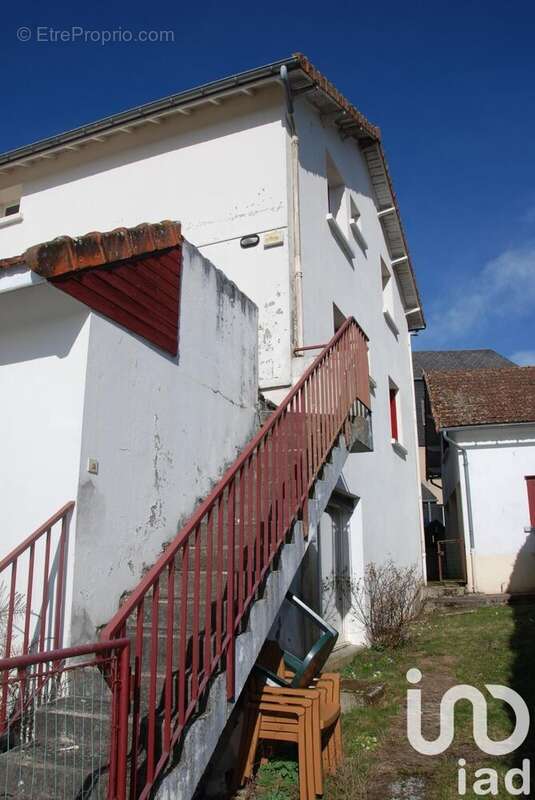 Appartement 500 m² à Herment  - photo 7