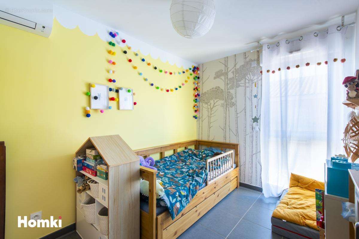 Appartement à LANCON-PROVENCE