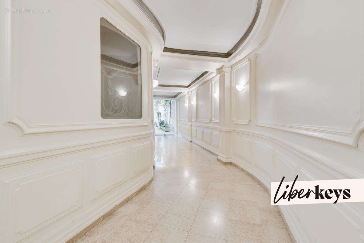 Appartement à PARIS-9E