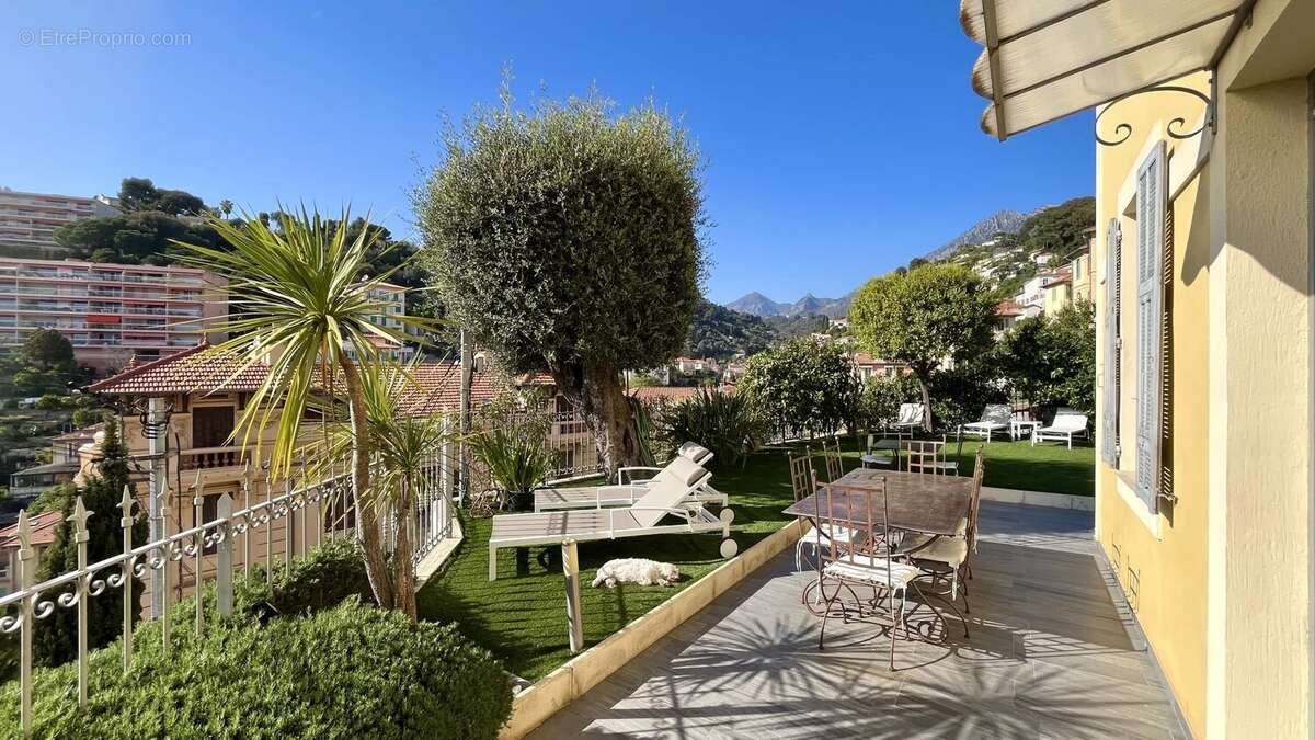 Appartement à MENTON