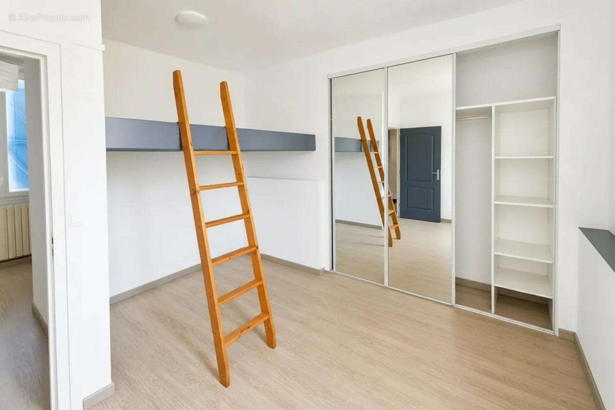 Maison de 8 pièces de 240 m² à Aureilhan - photo 20