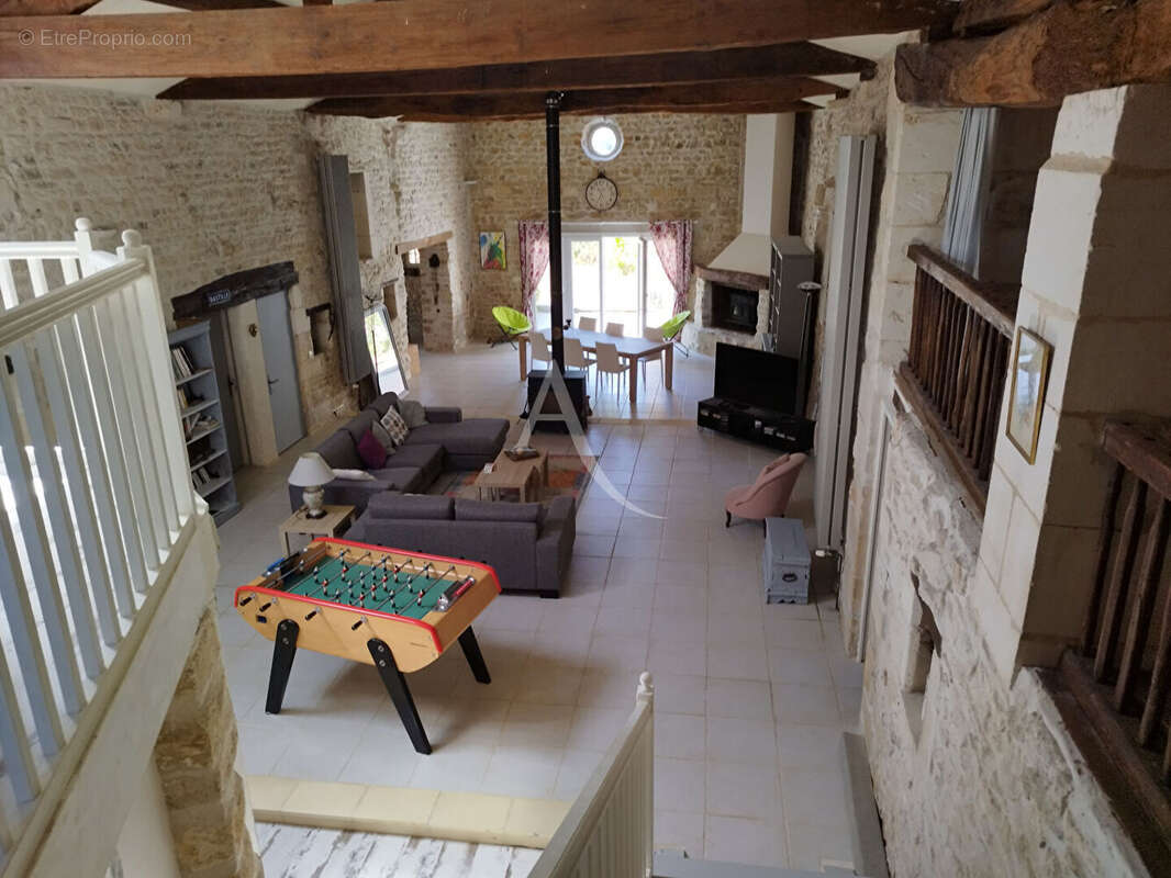 Charentaise de plain pied 4 chambres avec piscine. - photo 17