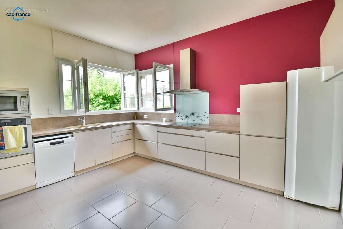 Maison à vendre 8 pièces SAINT DYE SUR LOIRE (41) - photo 6