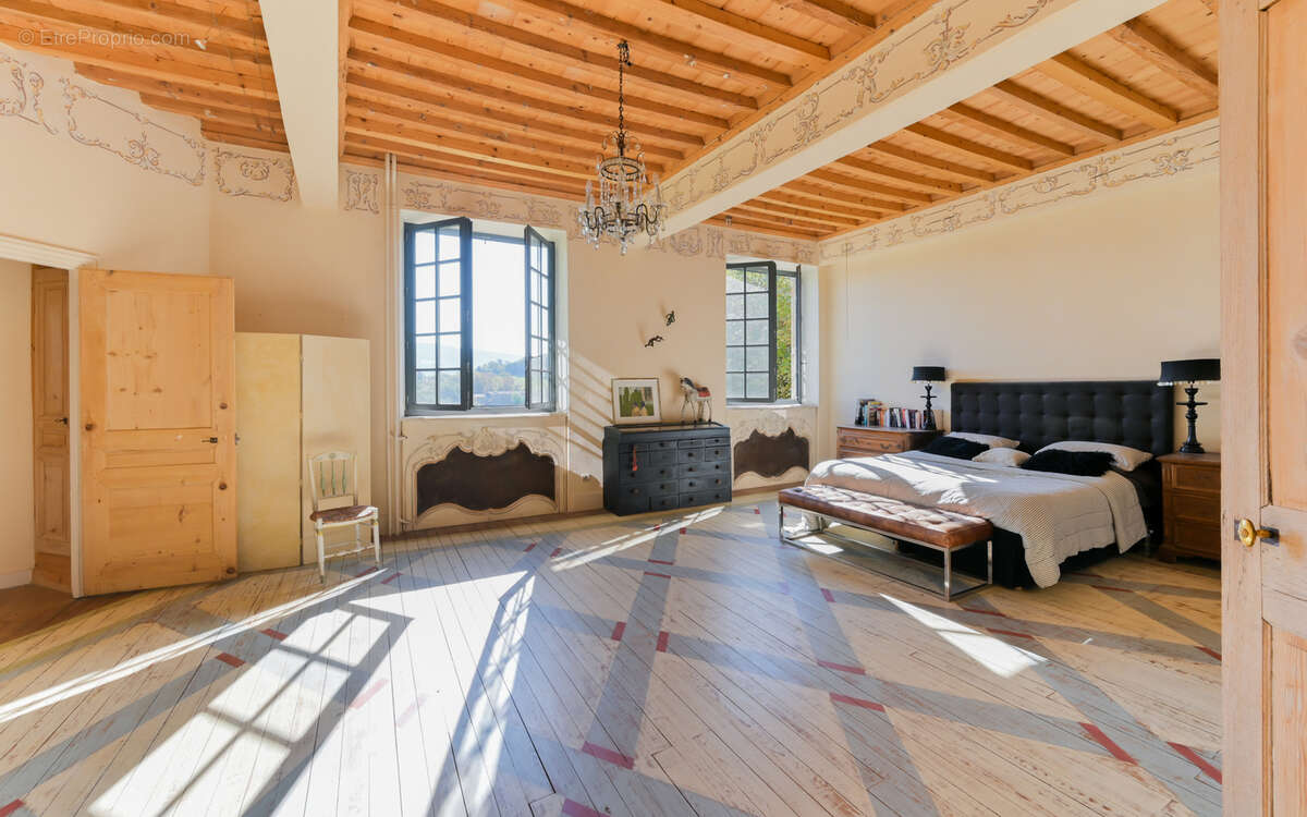 Maison à MARCILLY-D&#039;AZERGUES