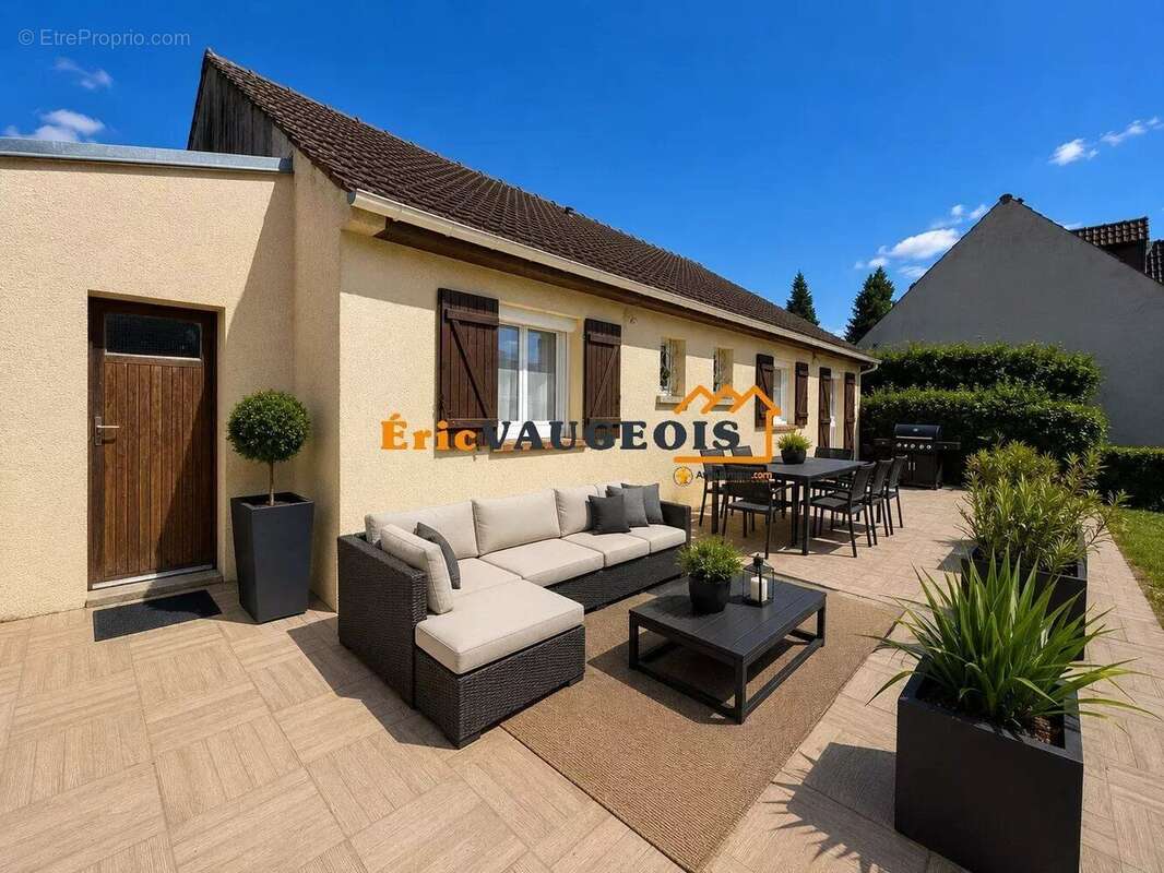 Maison à COULOMMIERS
