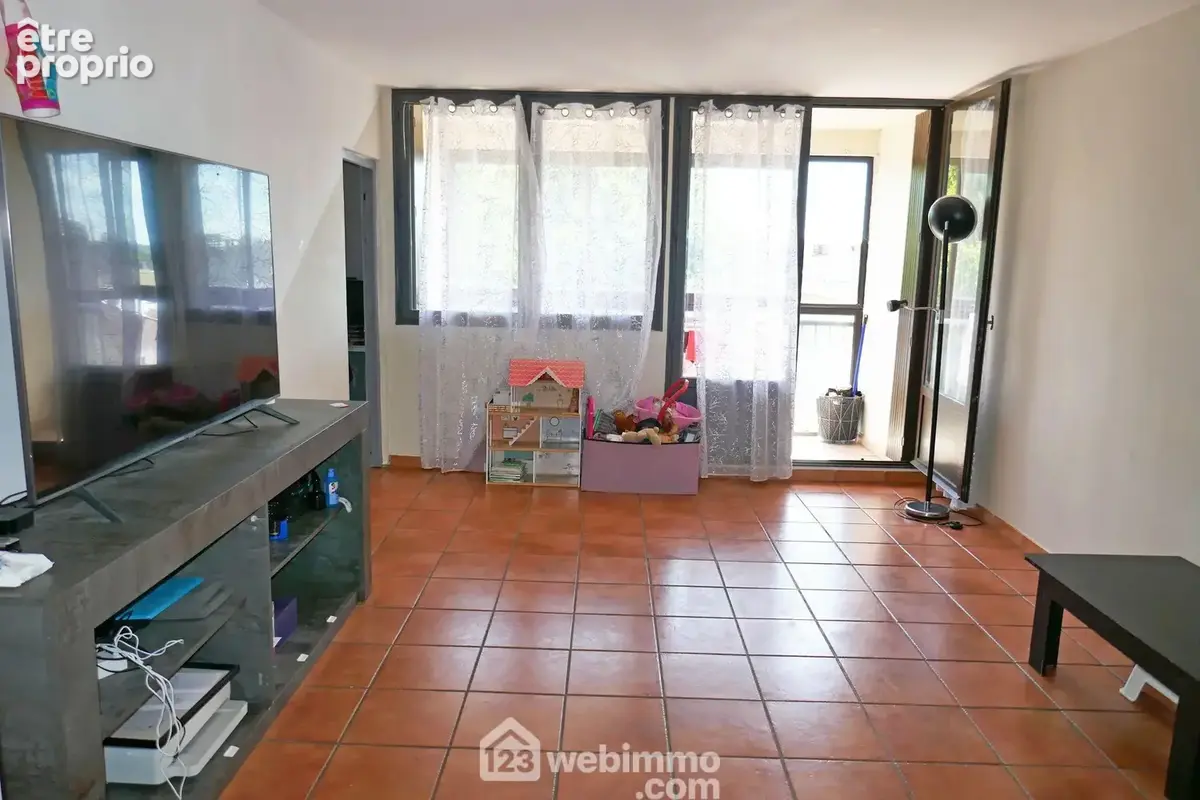 Appartement 1 pièce 73 m² à vendre à Arles (13200) - photo 4