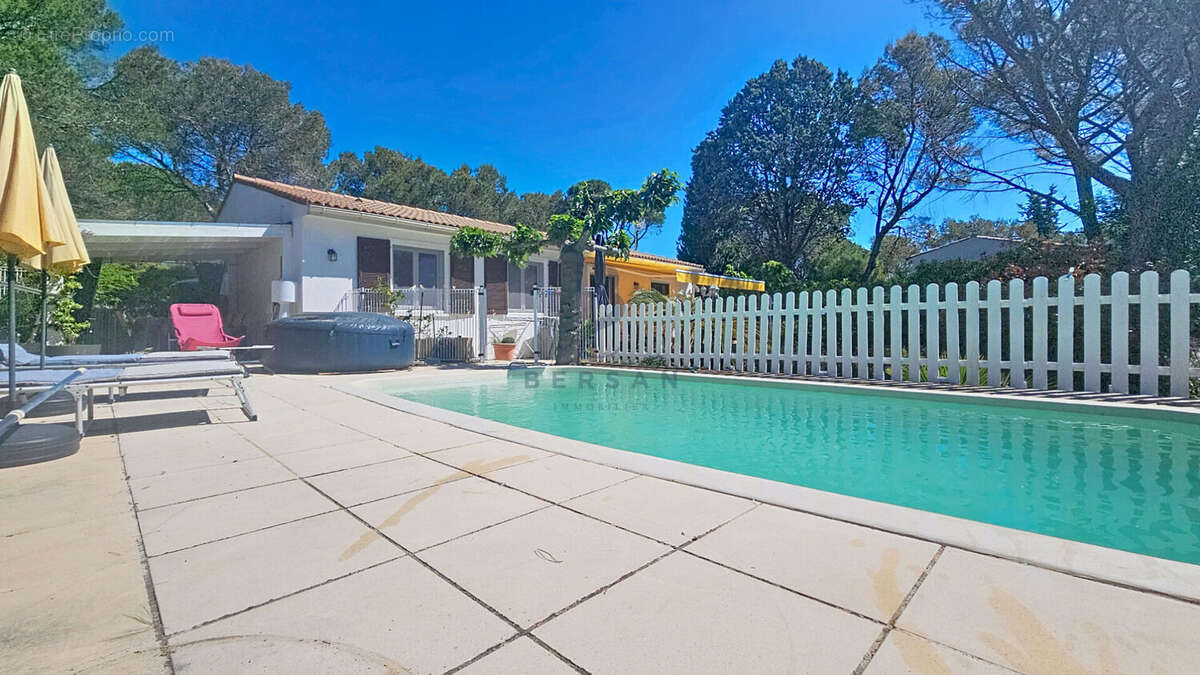 Villa de plain pied , au calme a la tour de mare - photo 4