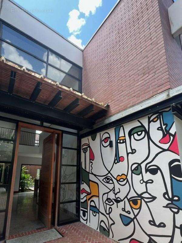 Maison à FORT-DE-FRANCE