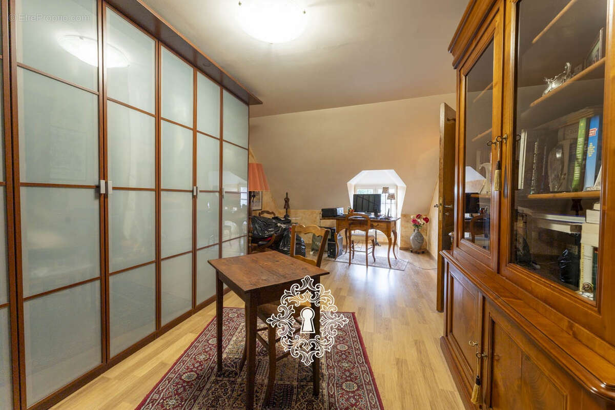 Maison à DONNEMARIE-DONTILLY