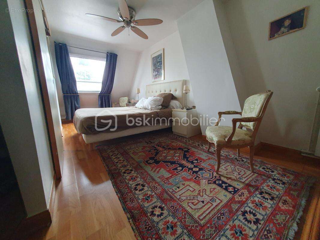 Maison à HUISSEAU-SUR-MAUVES