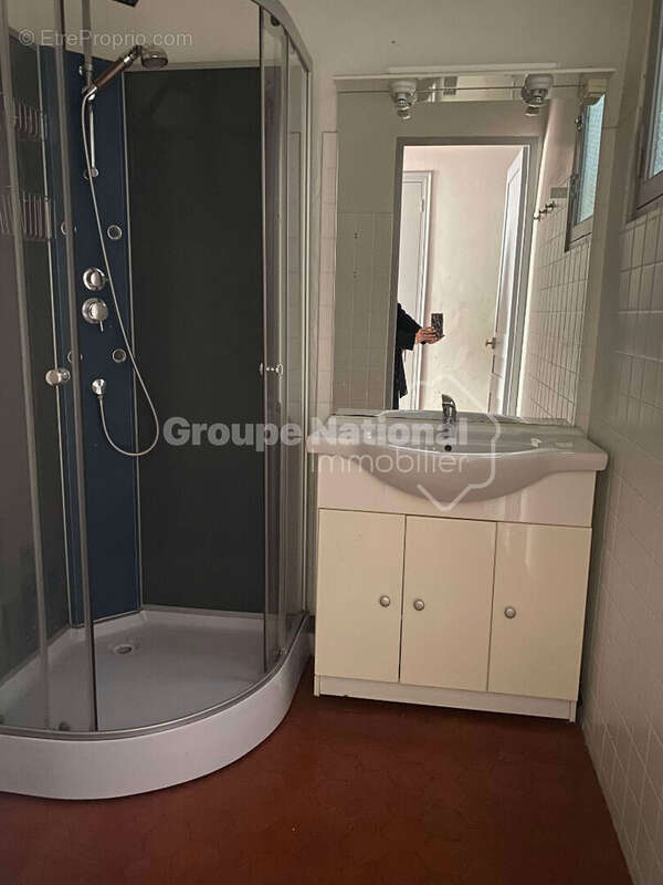 Appartement à MARSEILLE-2E