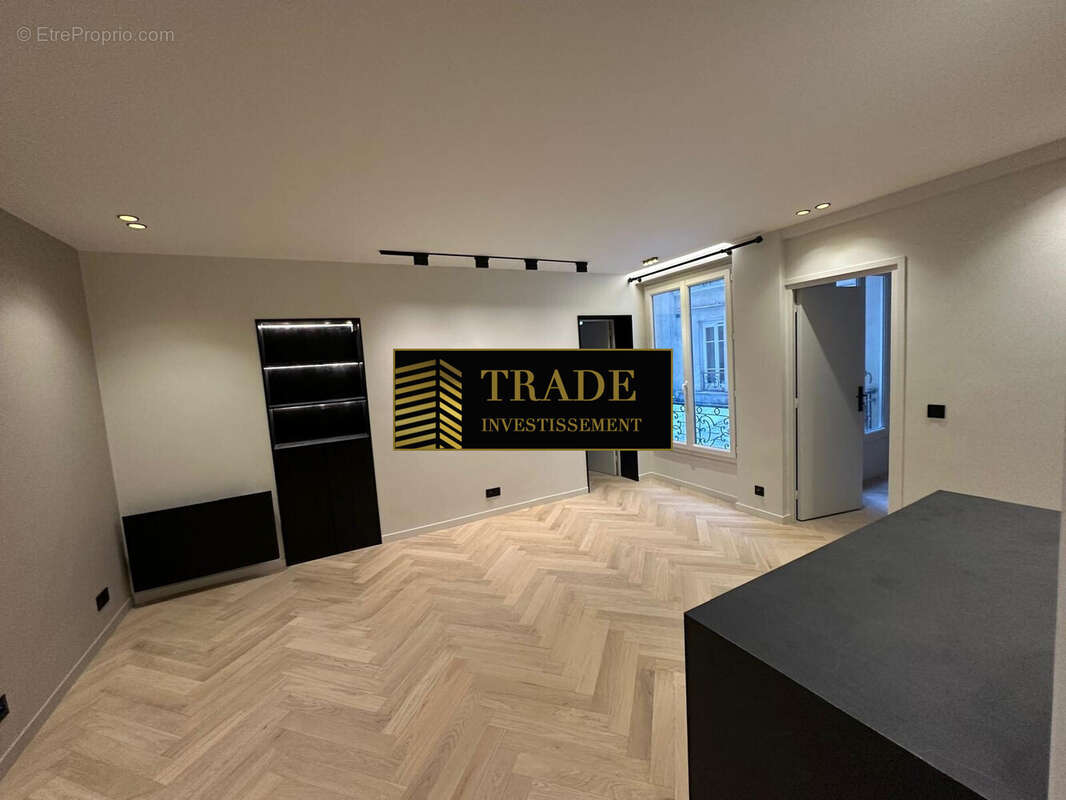 Appartement à PARIS-9E