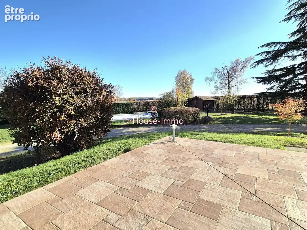 Maison 11 pièces 260 m² à vendre à Dracy-Le-Fort (71640) - photo 4