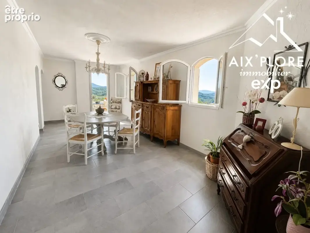 Maison 8 pièces 228 m² à vendre à Artemare (01510) - photo 4