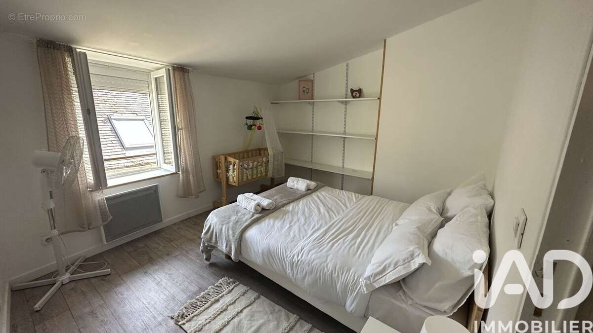 Maison 83 m² à Chateau-Landon  - photo 8