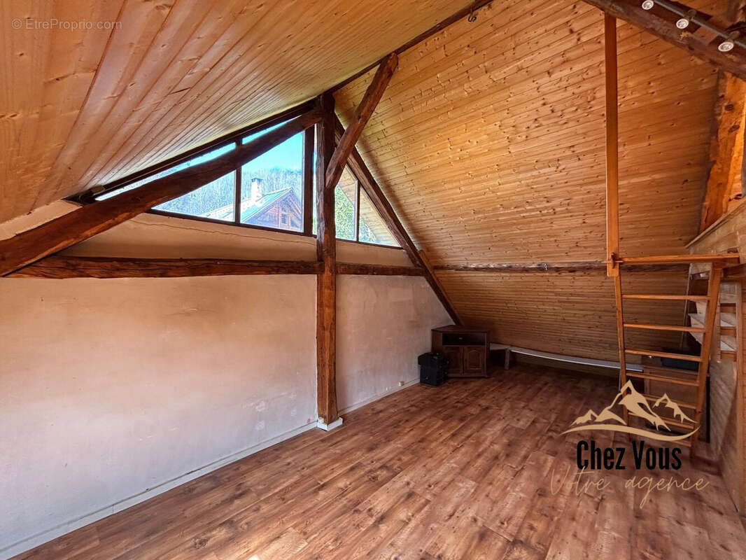 Maison à SAINT-CHAFFREY