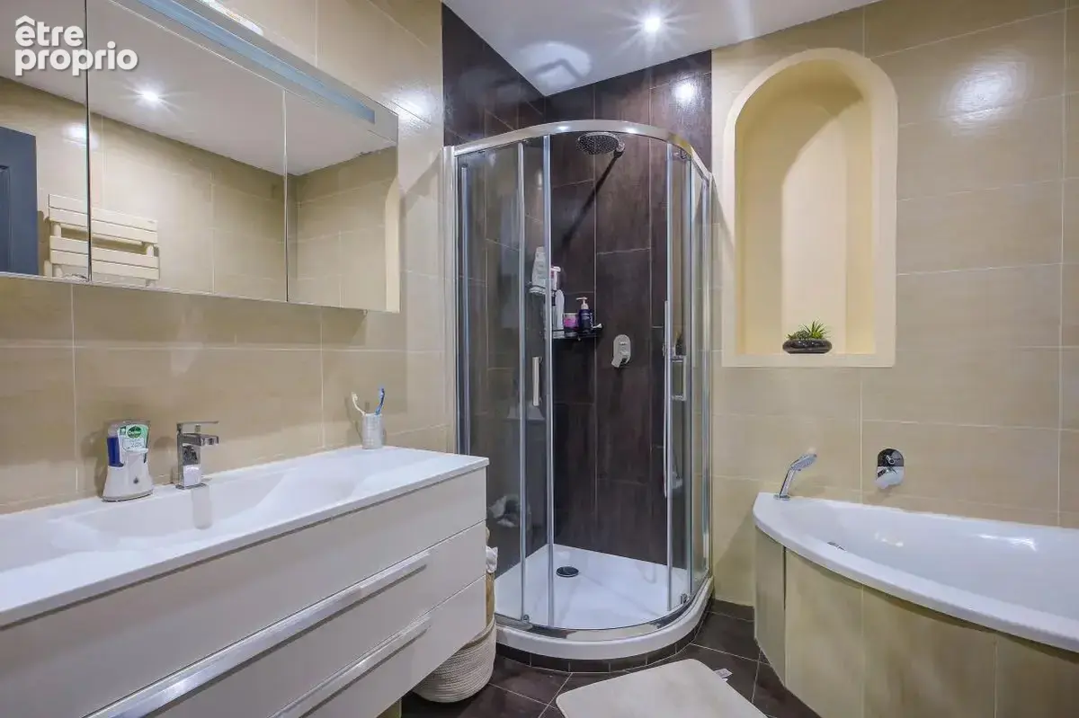 Villa 170m2 - 4 chambres - piscine - jardin - photo 19