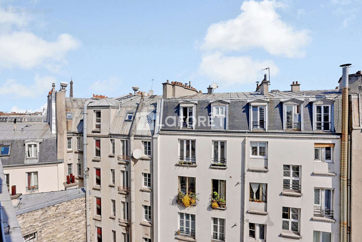 Appartement à PARIS-15E