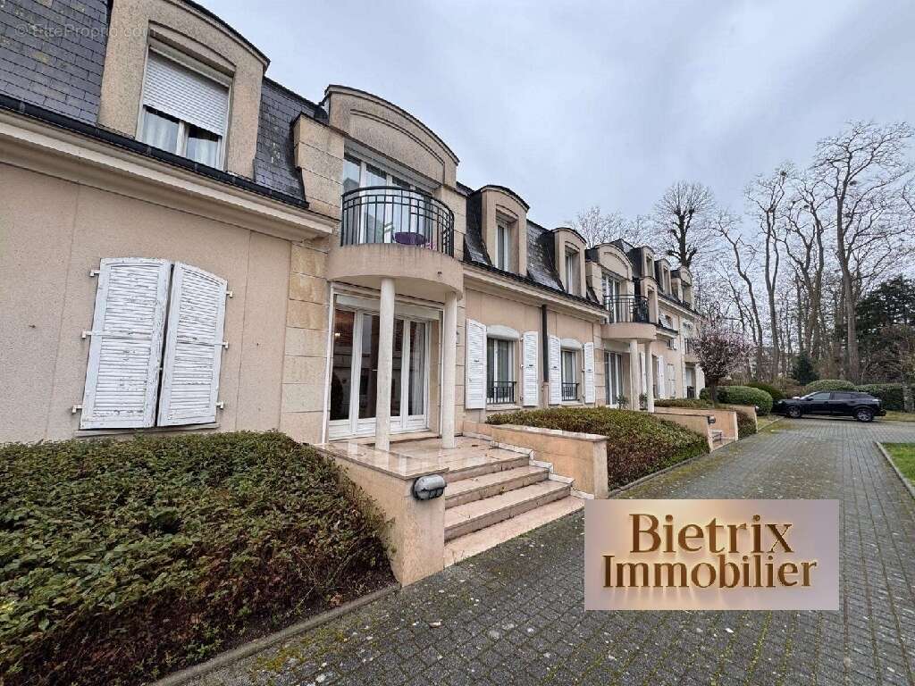 Appartement à L'ISLE-ADAM