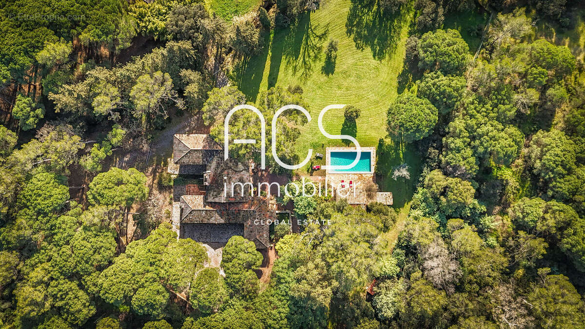 Maison à SAINT-RAPHAEL