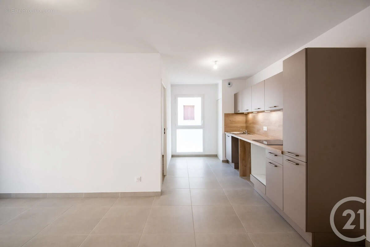 Appartement 47 m² à Nice  - photo 9