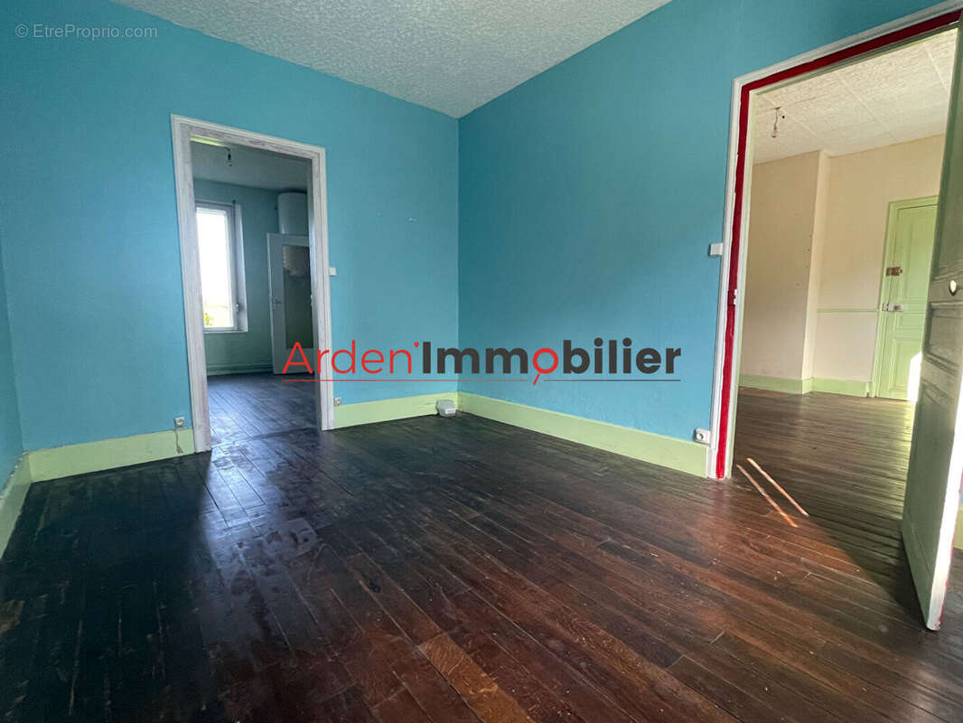 Appartement à LUCQUY