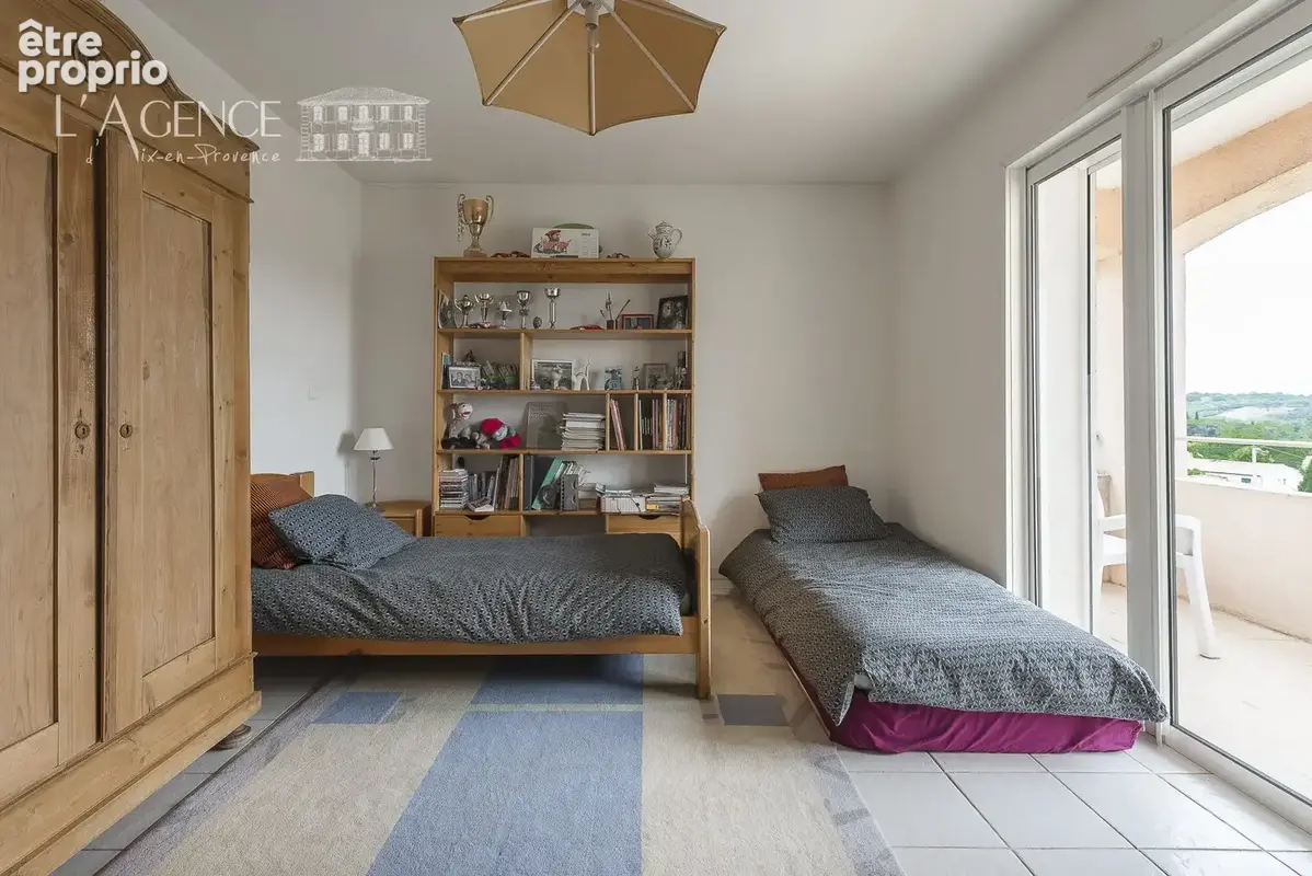 Maison 6 pièces 180 m² à vendre à Meyreuil (13590) - photo 9
