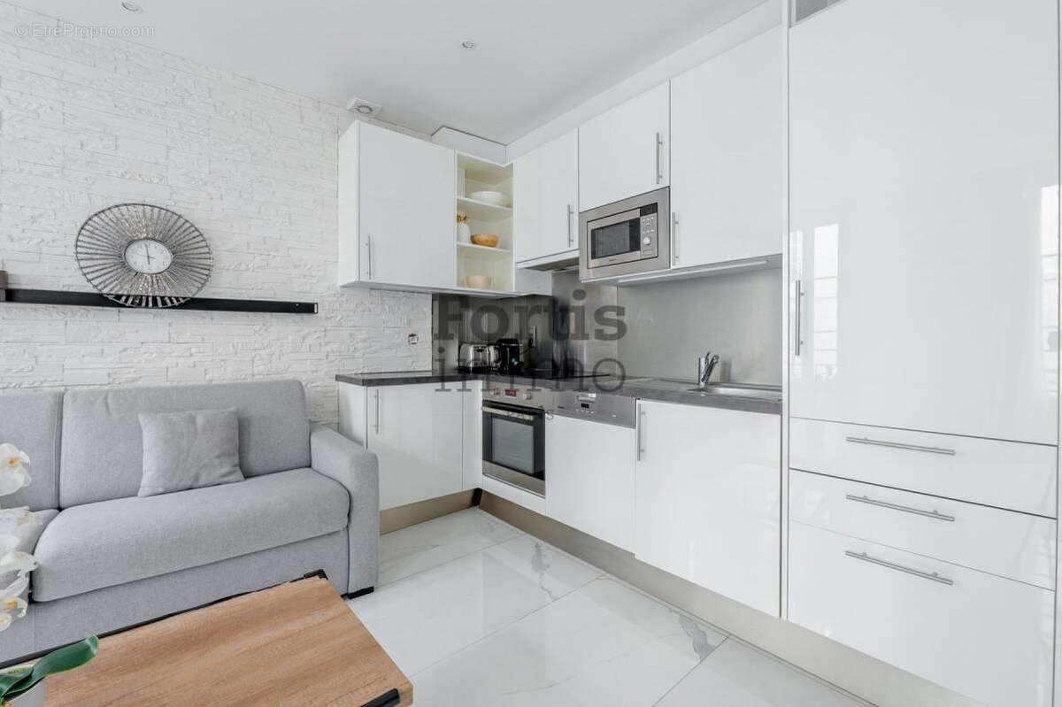 Appartement à PARIS-2E