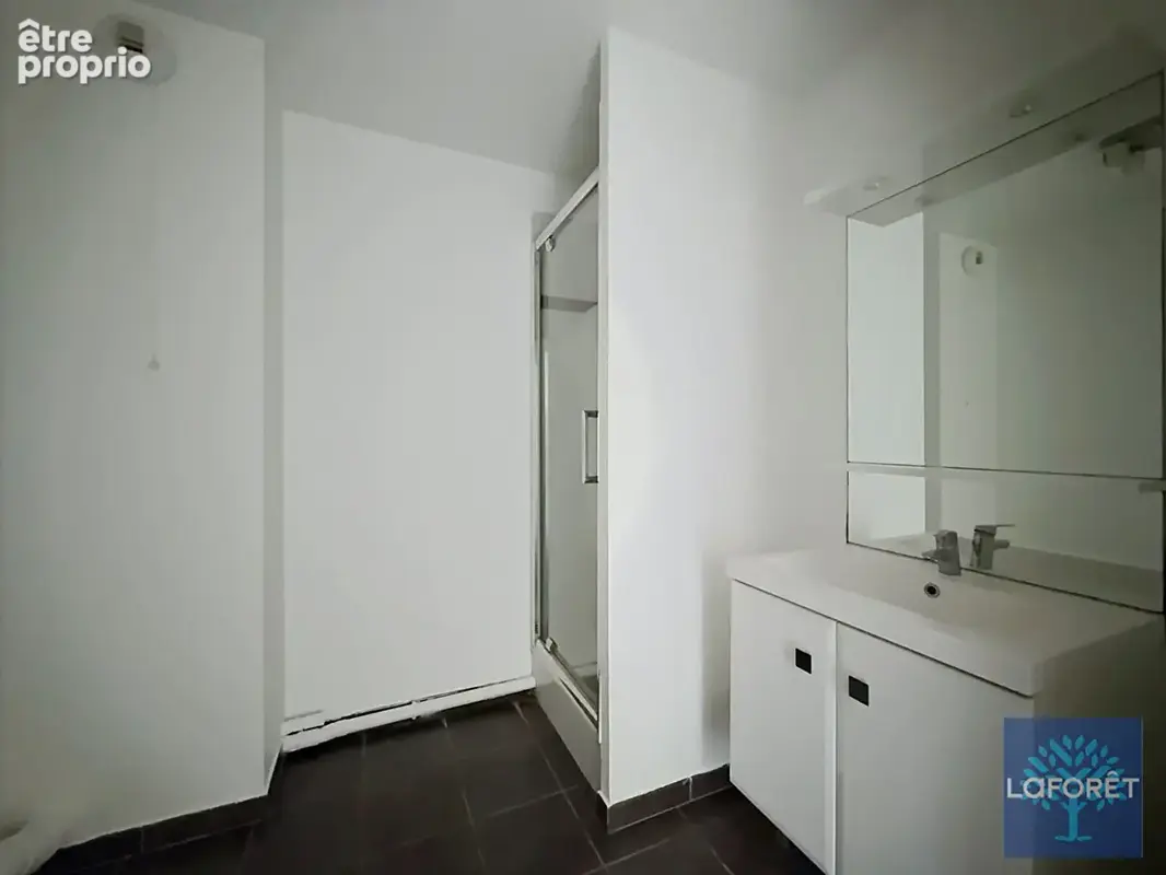 Appartement Vigneux Sur Seine 2 pièces + 3 places de parking - photo 8