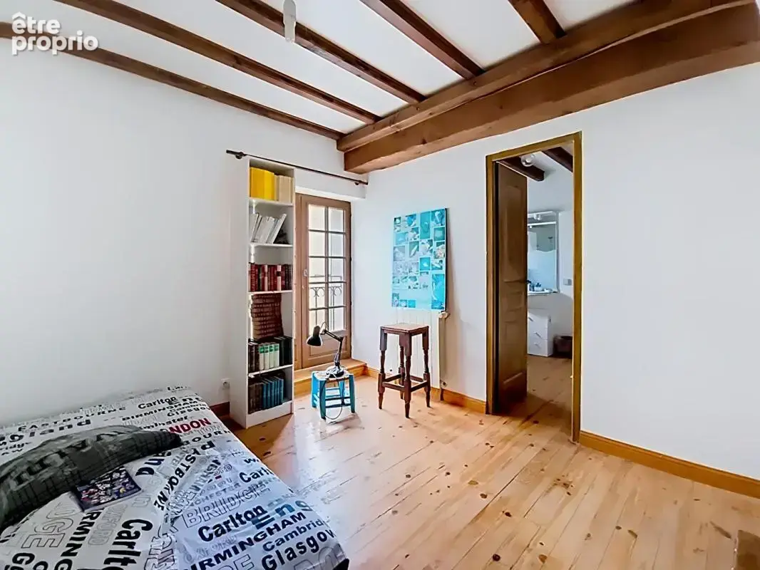 10 Mns Carcassonne - Ancienne longère de 240 m² avec séjour de 55 m², 178 m² d'annexes et terrain de plus de 3 000 m² - photo 19