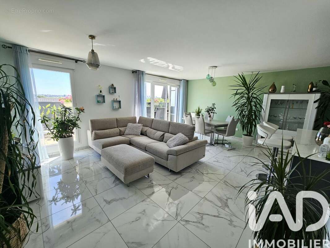 Photo 5 - Appartement à LES PAVILLONS-SOUS-BOIS