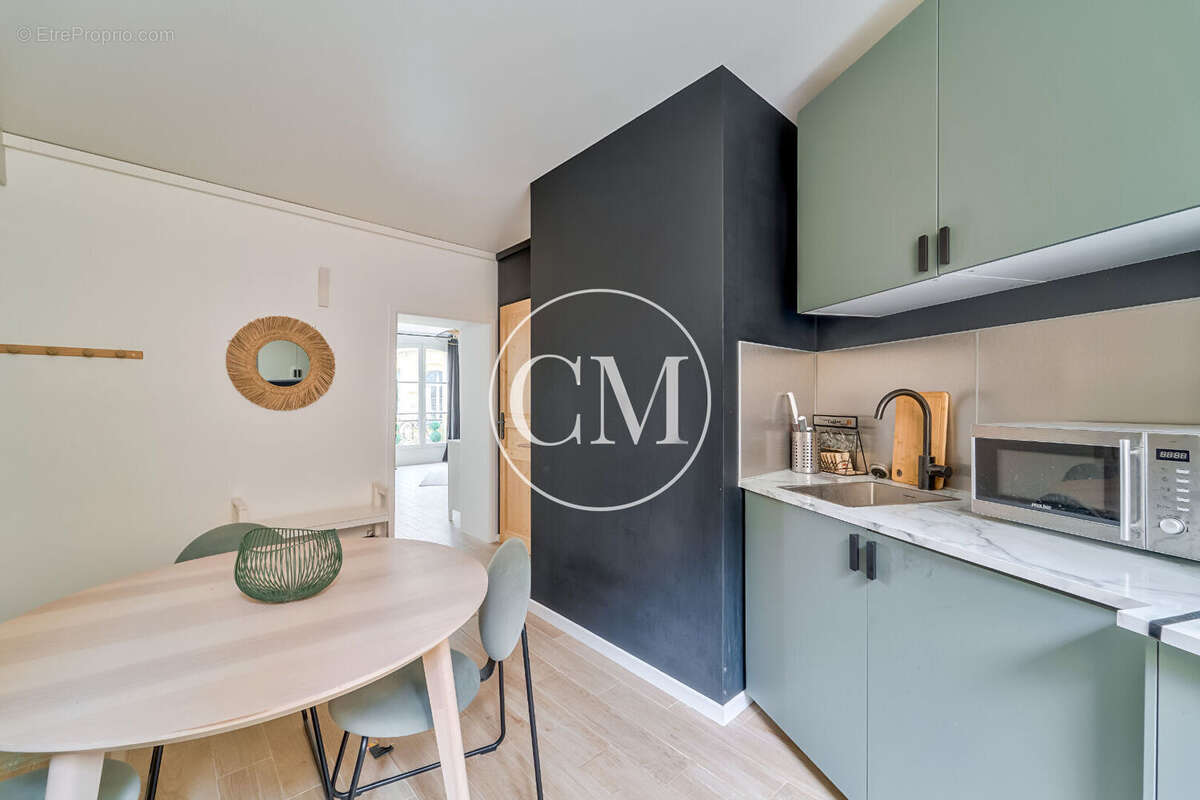 Appartement à VERSAILLES