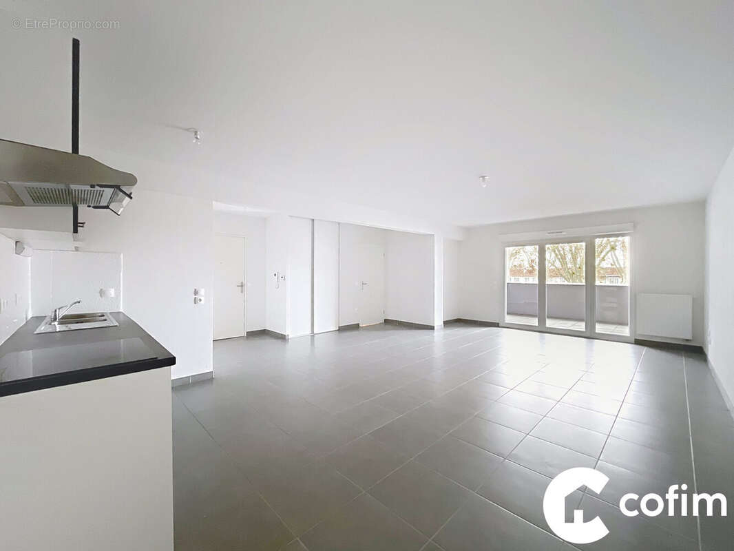Appartement à BILLERE