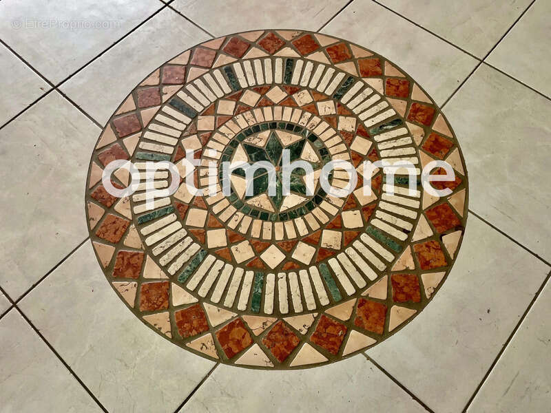 Maison à FONTAINEBLEAU