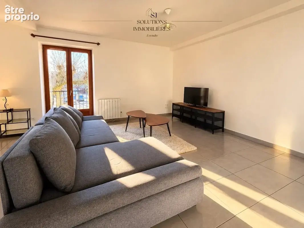 Appartement à CONDRIEU