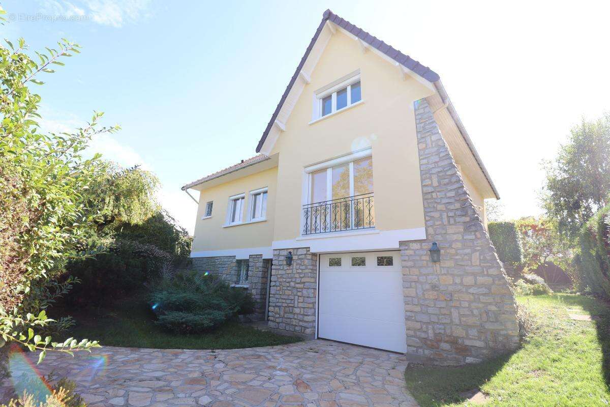 Maison à VILLEMOISSON-SUR-ORGE